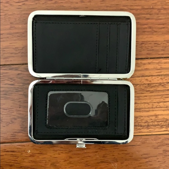 🆕 Gold Card Case Wallet Snake Print - Picture 2 of 5